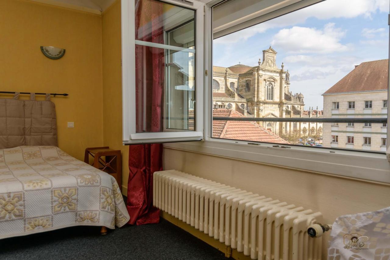 Hotel De La Cloche Sp Reims Exterior photo